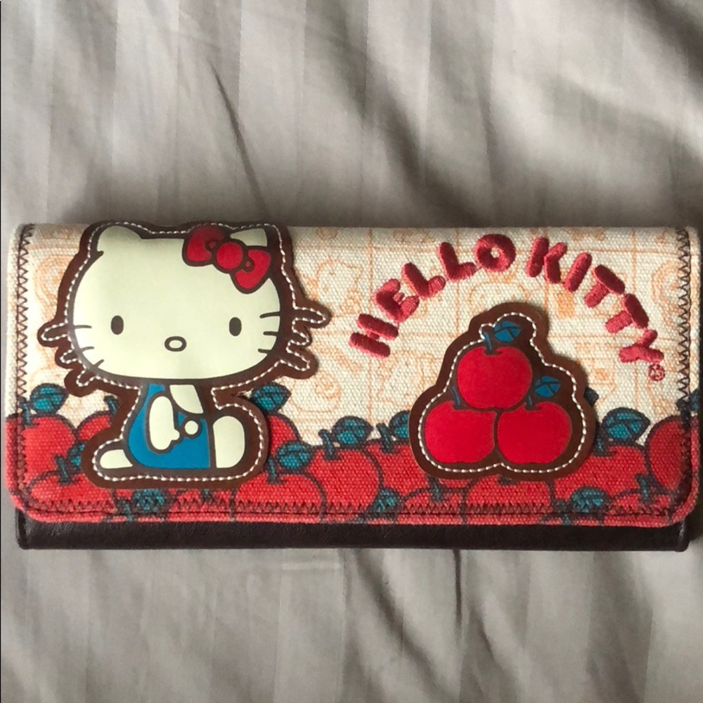 Hello kitty wallet